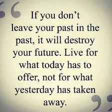  Only If The Past Doesn T Haunt Your Dreams Can You Leave Them Behind Sitater Visdomsord Ord