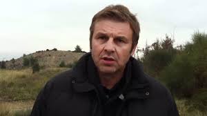 Ο mark wahlberg τρώει τη σκόνη του! Apostolos Gkletsos Mononews