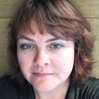 Theresa Lauer's Instagram, Twitter & Facebook