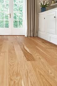 With A 3mm Real Oak Top And A Beautiful Traditional Look Home Choice Engineered European Select Oak Floori Engineered Wood Floors Rustic Oak Flooring Flooring