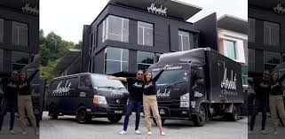 Ben ali & nadiyah shahabmahligai cinta memaparkan majlis perkahwinan selebriti, kerabat diraja & orang kenamaan sebelum dan semasa. Ben Ali Nadiya Shahab Kini Miliki Kilang Sendiri Sinar Harian