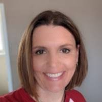 Loretta Reinhardt's Instagram, Twitter & Facebook