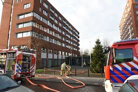 This subreddit offers information to everyone interested or living in the dutch city of utrecht. Houtense Burgemeester Maakt Toevallig Brand Bij Woonzorgcentrum In Utrecht Mee Ouderen Bibberend In De Stoel Utrecht Ad Nl