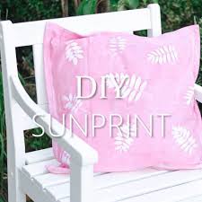 Herbstdeko Diy Fruchte Aus Beton Mithilfe Von Abform Silikon In 2020 Windlichter Basteln Glas Dekoideenreich Gartenstecker