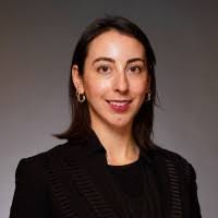 Lindsey Warner's Instagram, Twitter & Facebook