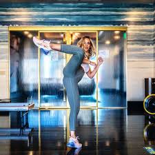 Laura Sanko Tits - 57 photos