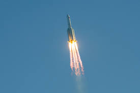 Space agencies are tracking the path of a chinese rocket that is predicted to fall back to earth some time in the next few days. Photo Shows Chinese Rocket Falling Out Of Orbit Before It Crashes To Earth