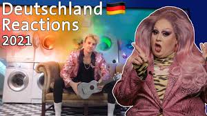 Loro non sanno di che parlo vestiti sporchi, fra', di fango giallo di siga' fra le dita io con la si. Esc Songchecker Zu Deutschland Jendrik I Don T Feel Hate Videos Esc 2021