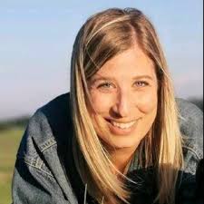 J'ai le plaisir de vous annoncer que je commence un nouveau poste en tant  qu'Assistante administrative à l'EMS L'Oasis 🌴 à Moudon. Le chapitre des  soins infirmiers définitivement clôt pour moi… |