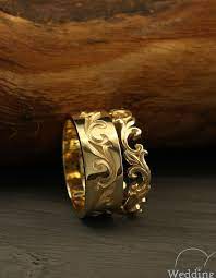 Unique Matching Wedding Bands Set Vine Wedding Rings His And Etsy In 2021 Cool Wedding Rings Matching Wedding Rings Couple Wedding Rings