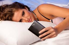 People increasingly use dating apps for hookups, preventing many users who want serious relationships from finding what, or who, they are looking for. Why Dating Apps Are Bad For Your Love Life