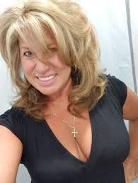 I'm in need of a birthday cake and it must be special for a lady who's  ninety and needs to feed 20 guests. Can you please recommend.