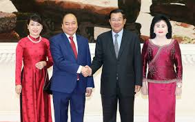 Apr 05, 2021 · ngày 05/04/2021, tại kỳ họp thứ 11, quốc hội khóa xiv, ông nguyễn xuân phúc được bầu làm chủ tịch nước cộng hòa xã hội chủ nghĩa việt nam. Thá»§ TÆ°á»›ng Nguyá»…n Xuan Phuc Há»™i Ä'am Vá»›i Thá»§ TÆ°á»›ng Campuchia Hun Sen