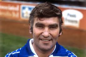 Ab dem spiel am 7. Reading Fc On Twitter Today Marks 18 Years Since Club Legend Maurice Evans Sadly Passed Away Aged 63 He Made More Than 450 Playing Appearances For The Royals Before Managing The Club