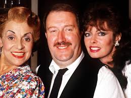 Allo 'Allo! actor Gorden Kaye dies