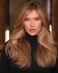 Ofurô e suítes: Virginia leva a família para passear em barco luxuoso em  Mangaratiba