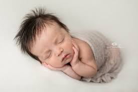 ATTN SENIOR PARENTS Alright, I am bracing myself but here we go! Senior  Mini Sessions in the Studio 25 Minutes 2 Outfits 10 Digital files $200 I  will work with your Senior