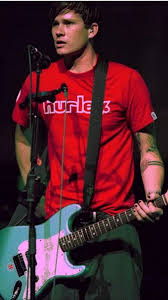 Their son jack hoppus was born in 2002, two years after their wedding. Tom Delonge 1999 2000 2000s 90s Blink 182 Mark Hoppus Pop Punk Punk Hd Mobile Wallpaper Peakpx