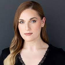 Cassandra Clem's Instagram, Twitter & Facebook