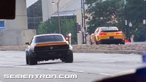 A futuristic twist to the bumblebee's usual classic garb, the slim. Transformers 4 Age Of Extinction Filming In Chicago Autobot Bumblebee Chevrolet Camaros Youtube