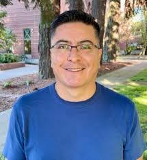 Byron Villacis's Instagram, Twitter & Facebook