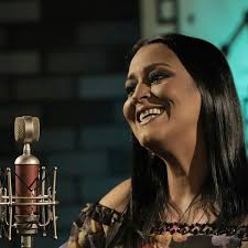 cantora Iara pamella