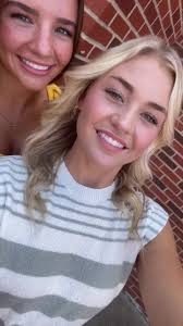 we should still be sophomores @Kamdyn Reese