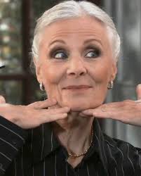 6 months ago Ronnie left us….not a day goes by that we don't think about  her smile, her sweetness, her beauty