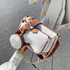 Anda pun tidak harus menjinjingnya seperti saat menggunakan hand bag. Rantai Fashion Tas Bahu Wanita Desainer Tas Kurir Tali Lebar Tas Selempang Kulit Pu Mewah Dompet Kecil Wanita 3 Set Tas Bahu Tas Aliexpress