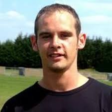 Isaiew double for Woodley