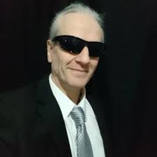 People following chumdog