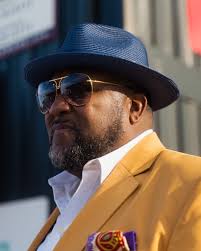 Got caught by the photographer with nothing to say. .:-)