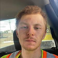 Who is hiring labour or pipe layers in Canada?