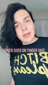 Auntie is in the lookout for love 🦅❤️🤣 #indigenous #nativetiktok  #firstnations #native #nativeamerican #auntie #rez #gay #twospirit #comedy  #humour