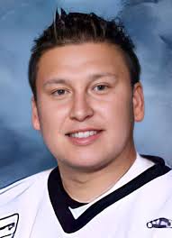 Player photos for the 2002-03 Vancouver Giants at hockeydb.com