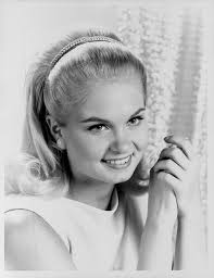 Mlle Judith Anne Ford