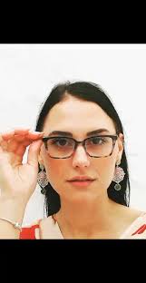 These stylish Readers are available at THOMAS RED BOUTIQUE, 8 Swellengrebel  Street, SWELLENDAM