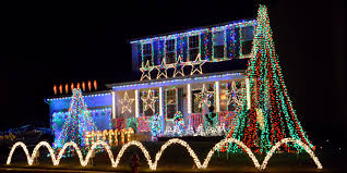 15 Outdoor Christmas Lights That Will Totally Outdo Your Neighbor S House Outdoor Christmas Christmas House Lights Outdoor Christmas Lights