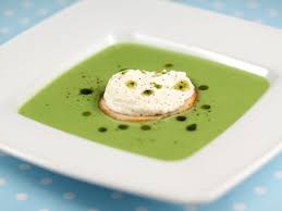 Foarte cremoasa si gustoasa, plus la toate plina de vitamine! Supa Crema De Mazare
