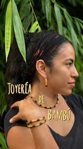 Buscando un collar… terminé haciendo toda una colección. ✨ , Collar,  pulsera y aretes hechos con mis propias manos, y por supuesto, con bambú  😉🎋, Una linda tarde de artesanías en @arutam.chakra , ¿Qué ...