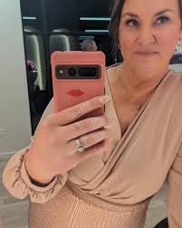 Amber Joy Olson 🫶 Glam Gardener‎‏ (@‏‎joyfullyglam‎‏) • صور ومقاطع فيديو  على Instagram