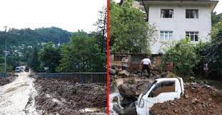Rize'de etkili olan şiddetli yağış sonrasında salarha beldesinde bir araç dere taşması sonucunda sele kapıldı, araçta bulunan 2 kişi kurtarılırken, 1 kişi sel sularında kayboldu. Qyywl4olk88i5m