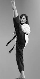 Looking For Women Martial Arts Ideas Follow Save Click For The Best Inspiration Of Women Martial Ar Martial Arts Girl Female Martial Artists Taekwondo Girl