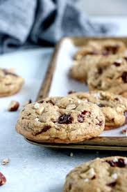 Cookies Aux Noisettes Et Au Chocolat Noir Del S Cooking Twist Recette Morceaux De Chocolat Biscuit Noisette Cookies Recette
