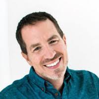 Geraldine Jolly's Instagram, Twitter & Facebook