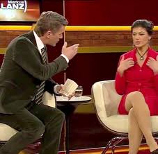 Ab den frühen 1990er jahren hatte sie maßgebliche funktionen in verschiedenen vorstandsgremien der pds inne. Zdf Talker Lanz Ist Im Internet Eine Persona Non Grata Welt