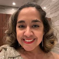 Mayra Segovia's Instagram, Twitter & Facebook