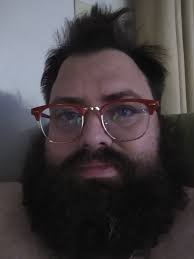 I really didn't like Anna's short hairstyle in the movies. Is it just me?