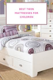 The Top Memory Foam Layer Is Softer Than The Bottom Support Layer This Allows Toddlers Especially Heavier Infa Twin Mattress Mattress Interior Design Pictures