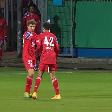 Holstein kiel hat die sensation geschafft und den fc bayern münchen in der 2. Fc Bayern Munchen Explore Tumblr Posts And Blogs Tumgir